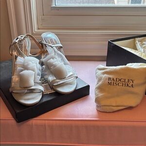 Badgley Mischka Silver and White Sandals